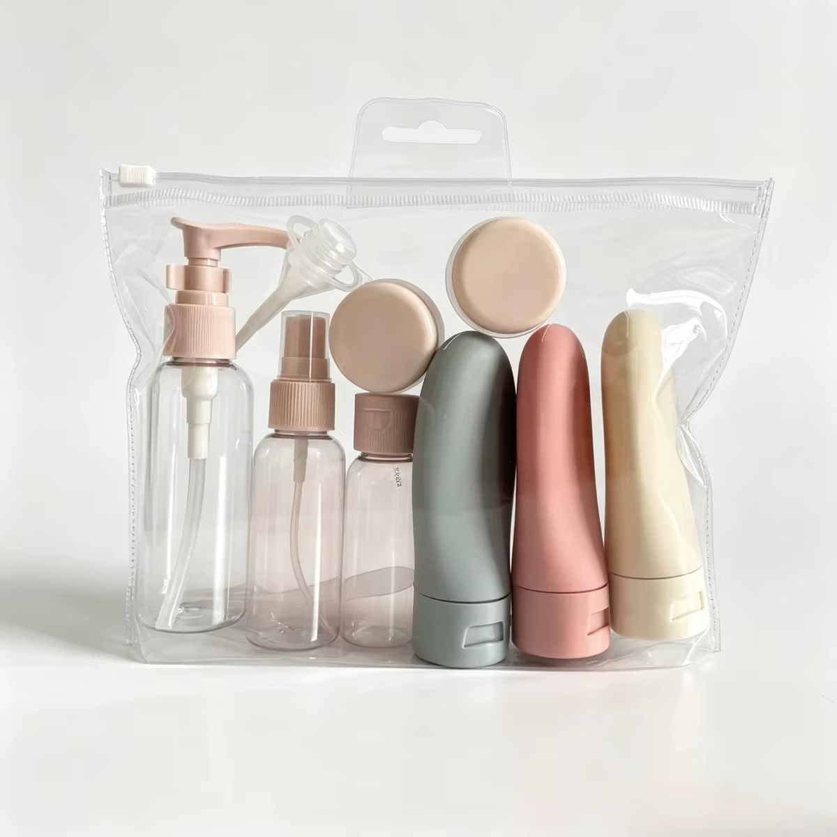 トラベルボトルセット（収納バッグ付き）トラベルサイズの空容器 - Misting Bottle Fine のレビューと価格